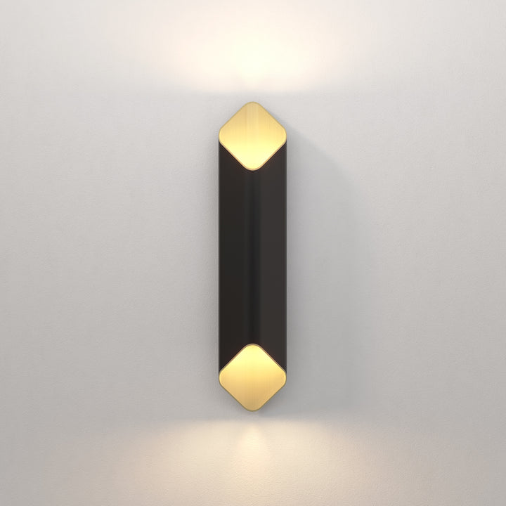 Astro 1481017 Ako 600 Phase LED Wall Light Matt Black