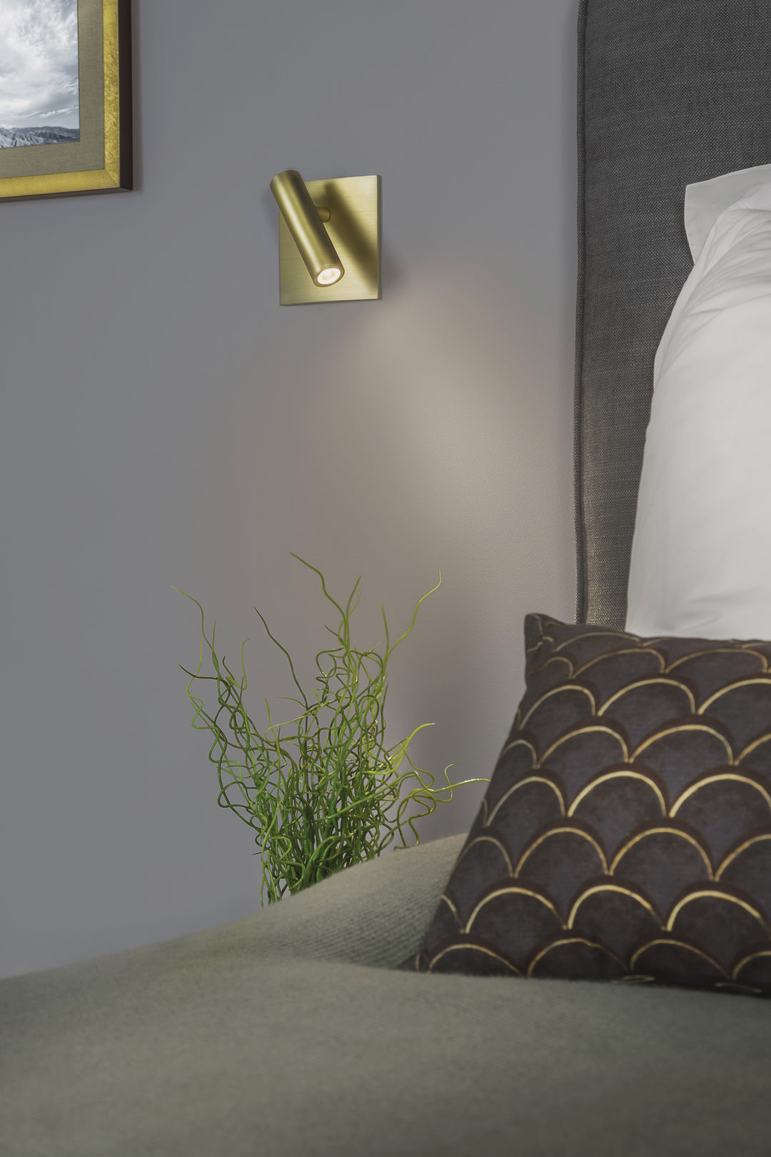 Astro 1058030 Enna Square Switched LED Reading Light Matt Gold