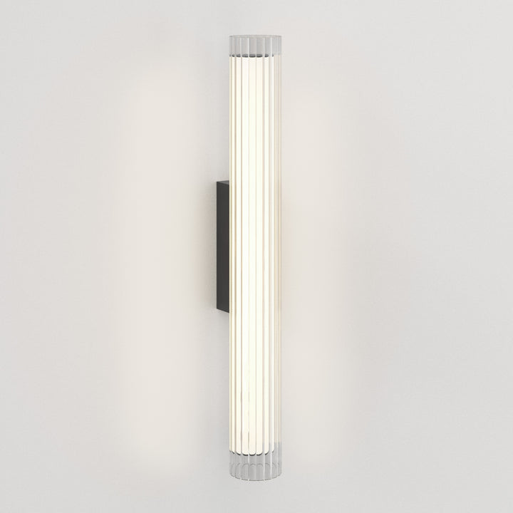 Astro 1409059 io 665 LED Bathroom Wall Light Matt Black