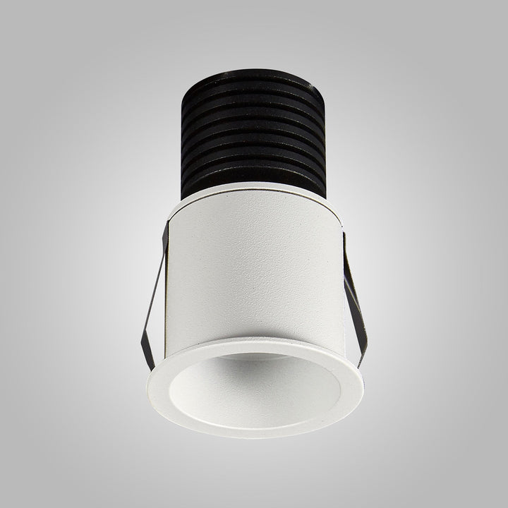 Mantra M6861 Guincho Outdoor Spotlight 5W LED Sand White