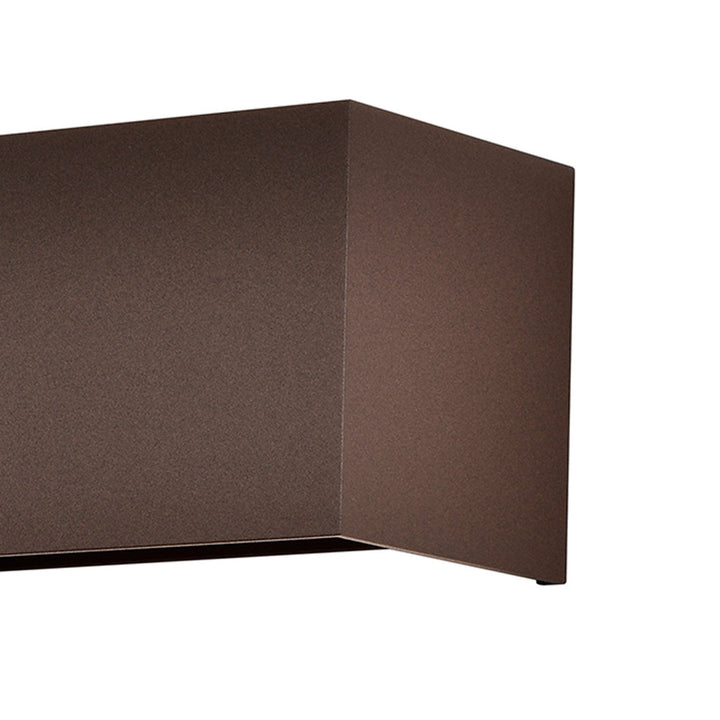 Mantra M8608 Davos Outdoor Rectangle LED Wall Lamp Dimmable Rust Brown