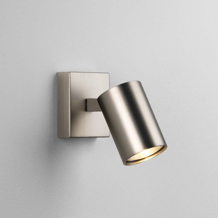 Astro 1286015 | Ascoli Single Spotlight | Matt Nickel