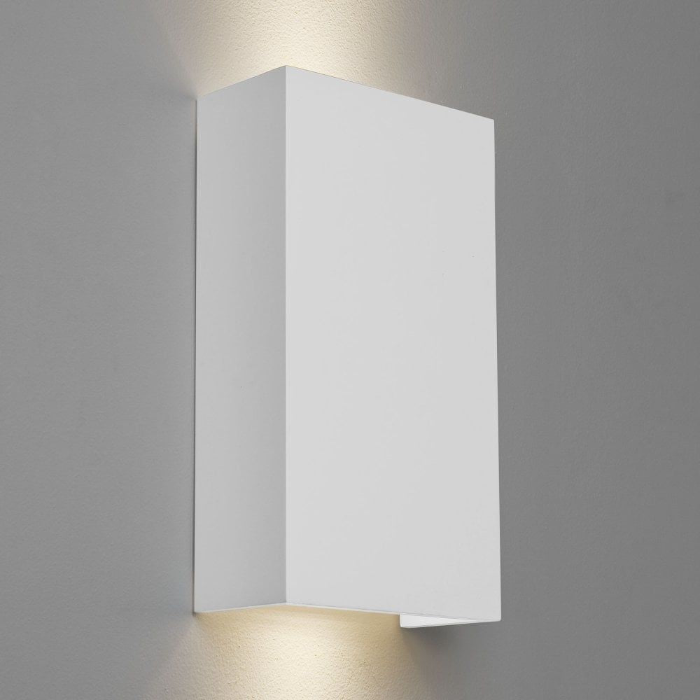 Astro 1315002 | Pella 190 GU10 | Plaster Wall Light