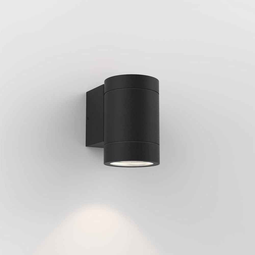 Astro 1372011 | Dartmouth Single Outdoor Wall Light | Textured Black