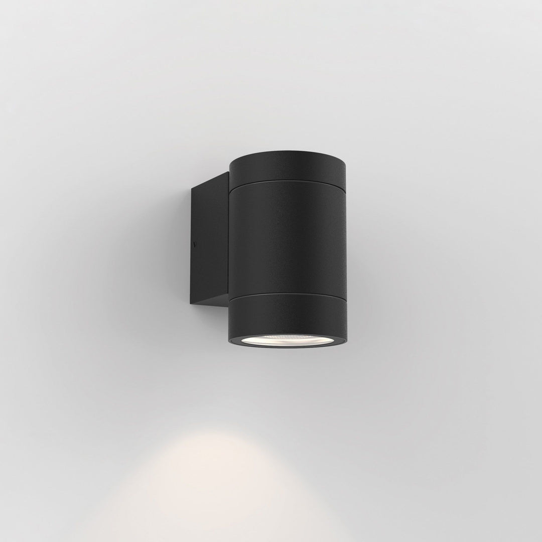 Astro 1372011 | Dartmouth Single Outdoor Wall Light | Textured Black