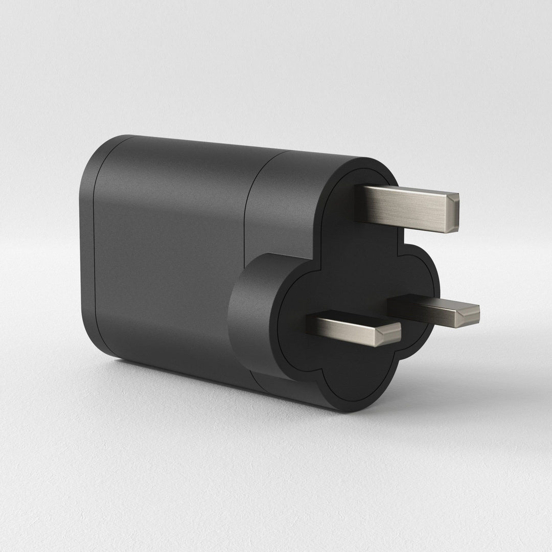 Astro 6032001 Kuro USB Charger Black