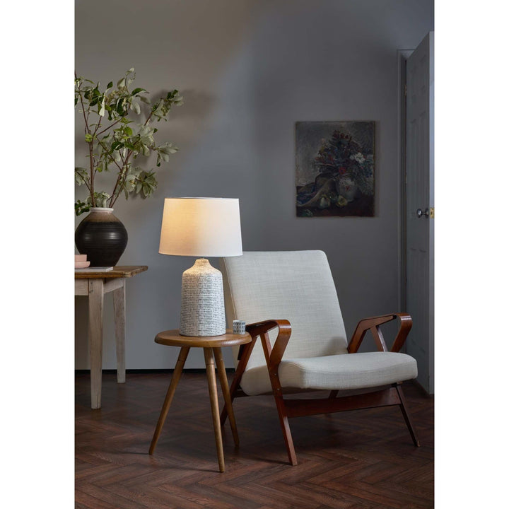 Dar VON4239 | Vondra Table Lamp | White and Grey Ceramic