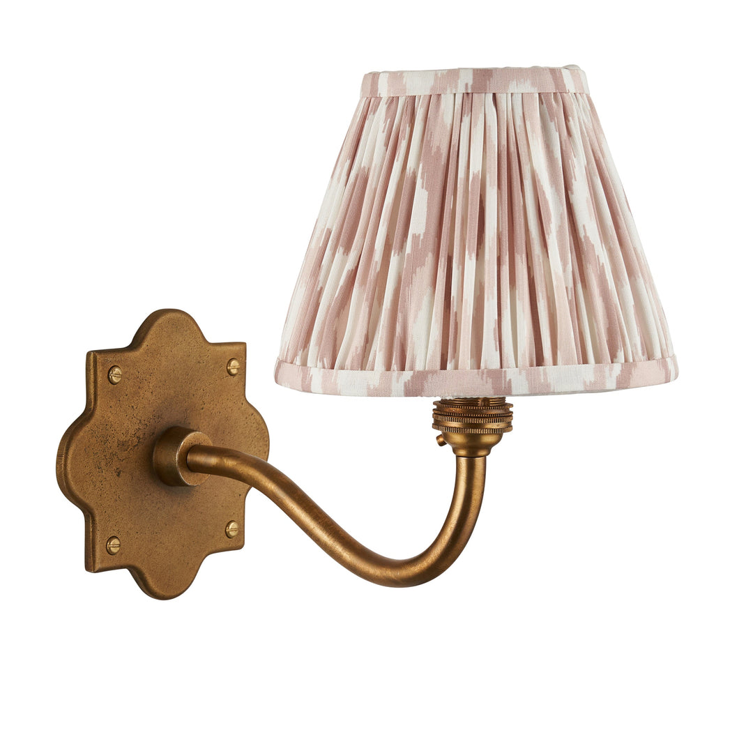113763 Anvil Curve &amp; Ikat 16cm Wall Light Brass
