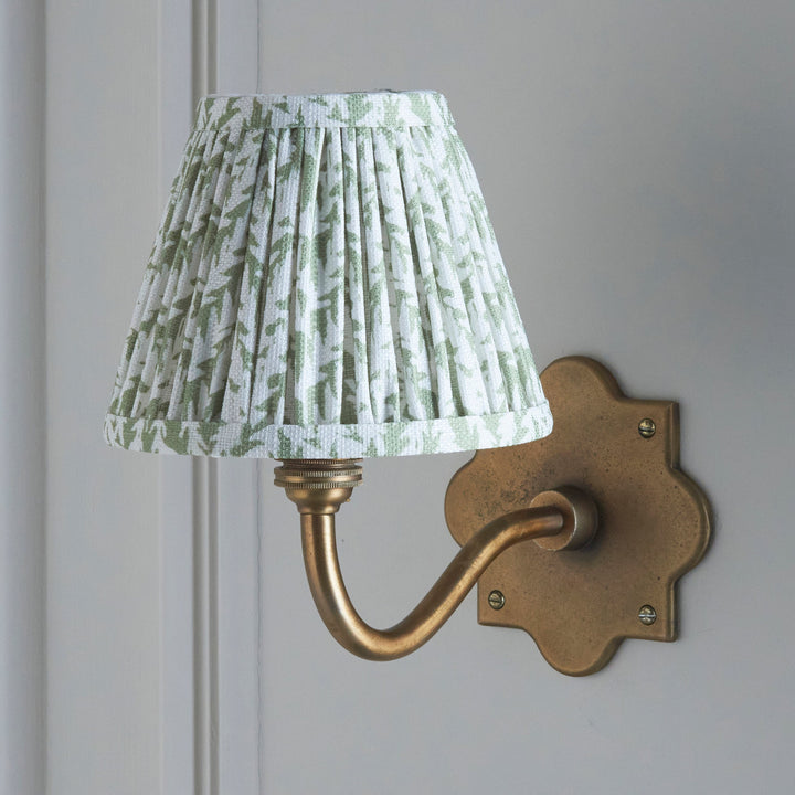 113768 Anvil Curve &amp; Leaf 16cm Wall Light Brass Green