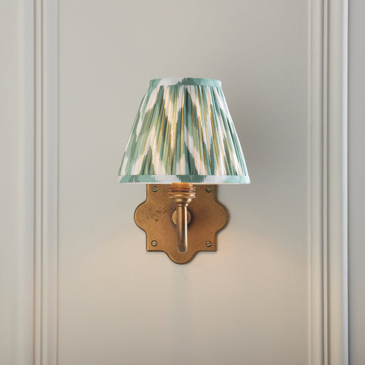113773 Anvil Curve &amp; Zigzag 16cm Wall Light Brass Green