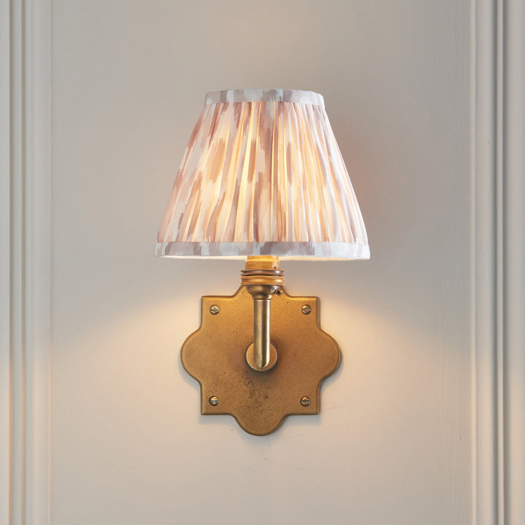 113786 Anvil Angle &amp; Ikat 16cm Wall Light Brass