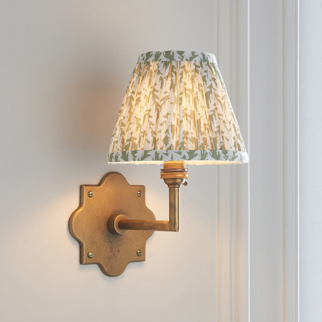 113791 Anvil Angle &amp; Leaf 16cm Wall Light Brass Green