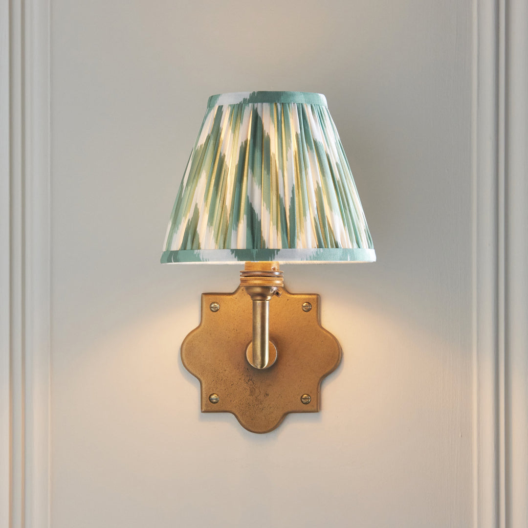 113796 Anvil Angle &amp; Zigzag 16cm Wall Light Brass Green