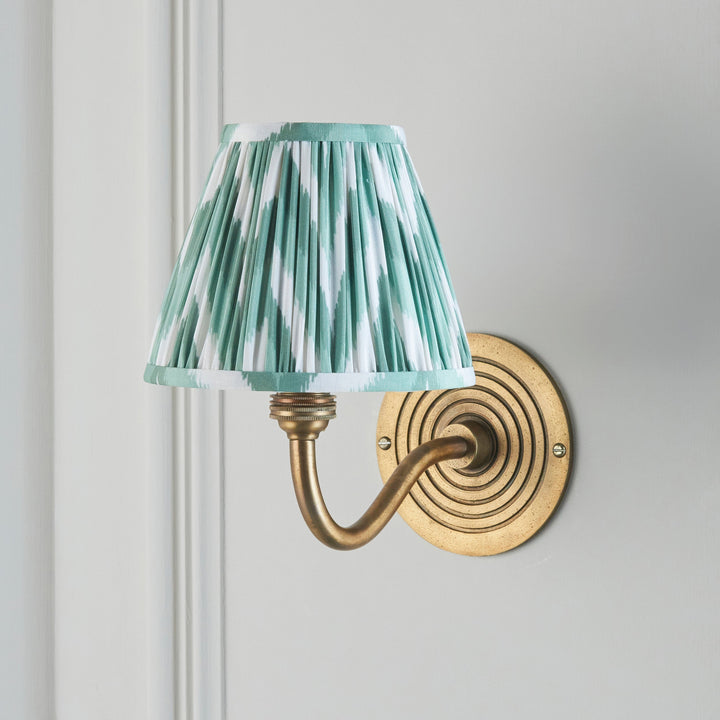 114095 Ripple Curve &amp; Zigzag 16cm Wall Light Brass Green