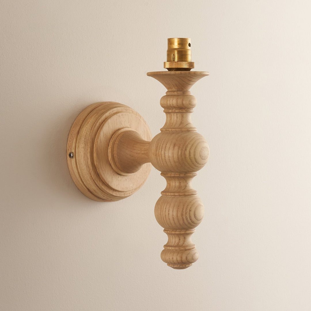 114333 Bibury &amp; Ivy 20cm Wall Light Wood White