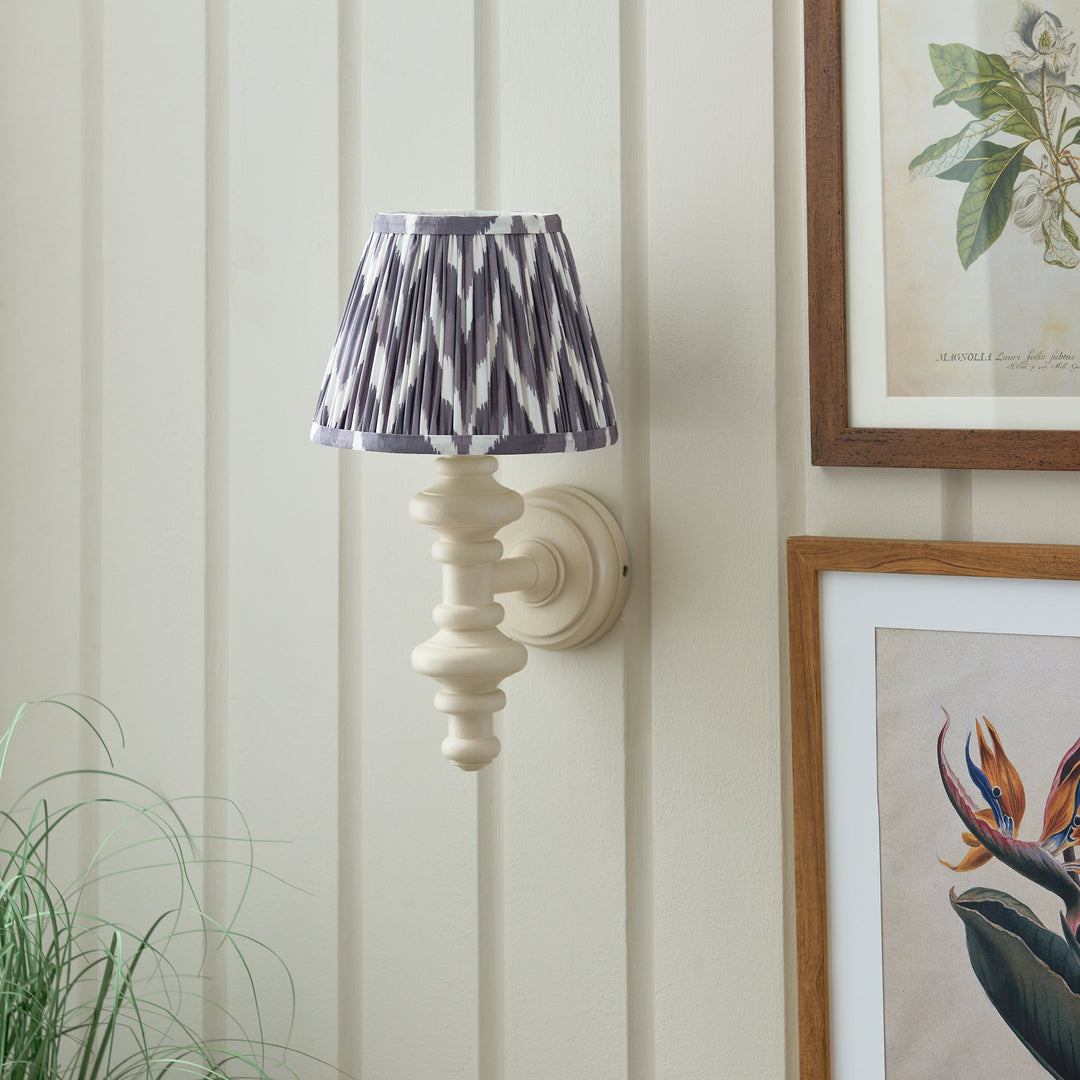 114436 Carnaby &amp; Zigzag 20cm Wall Light White Grey