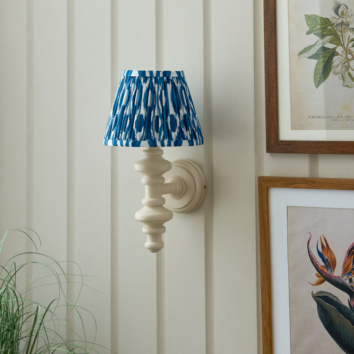 114446 Carnaby &amp; Ikat 20cm Wall Light White Blue