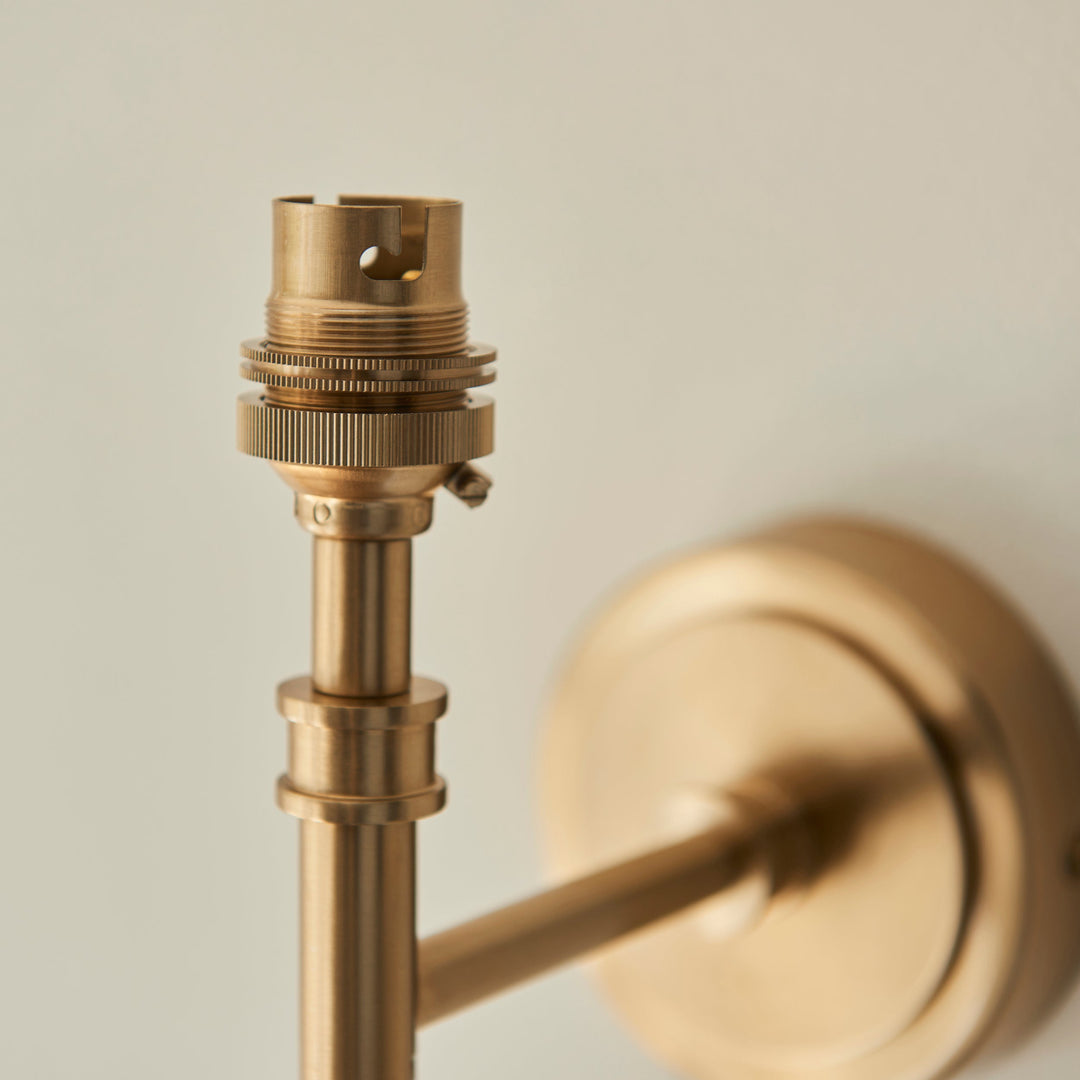 114602 Chester &amp; Zigzag 16cm Wall Light Brass Grey