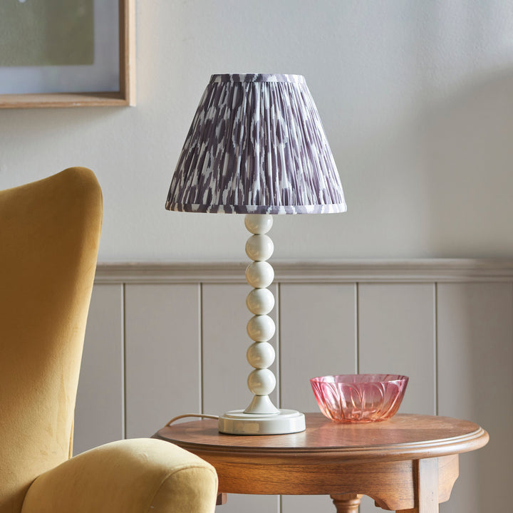 114689 Higgledy &amp; Ikat 25cm Table Lamp White Grey