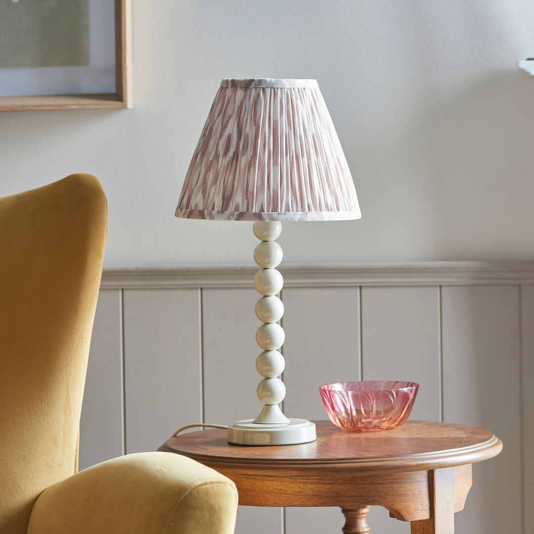114694 Higgledy &amp; Ikat 25cm Table Lamp White