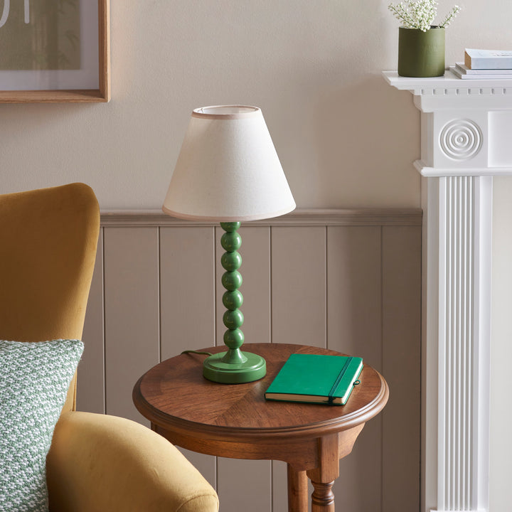 114709 Higgledy &amp; Ivy 25cm Table Lamp Green White