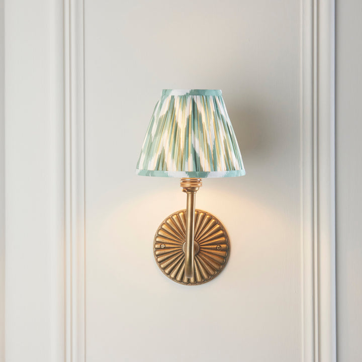 115292 Dahlia Swan &amp; Zigzag 16cm Wall Light Brass Green