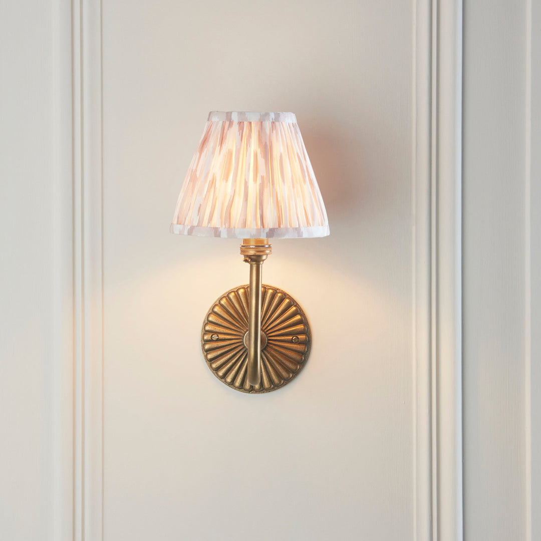 115298 Dahlia Swan &amp; Ikat 16cm Wall Light Brass