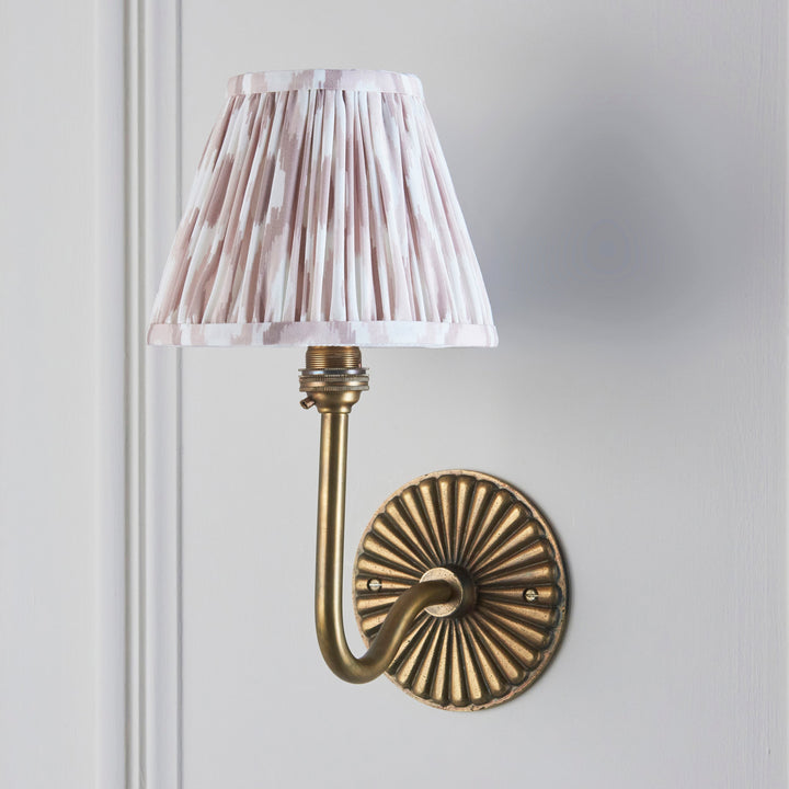 115298 Dahlia Swan &amp; Ikat 16cm Wall Light Brass