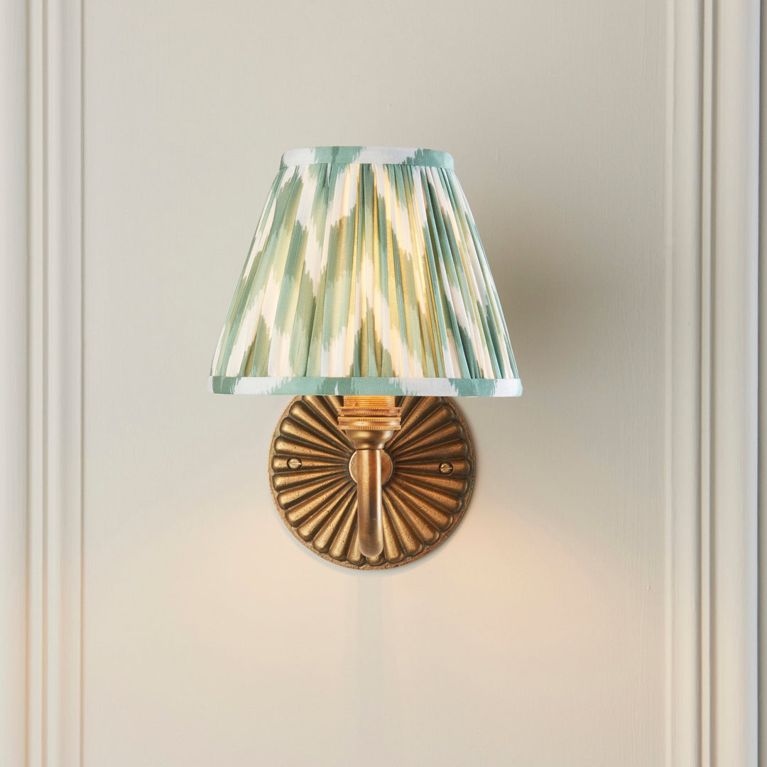 115308 Dahlia Curve &amp; Zigzag 16cm Wall Light Brass Green
