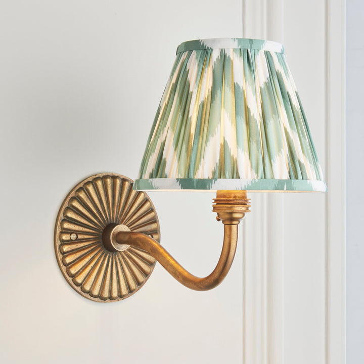 115308 Dahlia Curve &amp; Zigzag 16cm Wall Light Brass Green