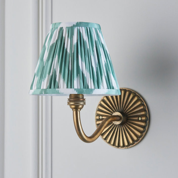 115308 Dahlia Curve &amp; Zigzag 16cm Wall Light Brass Green