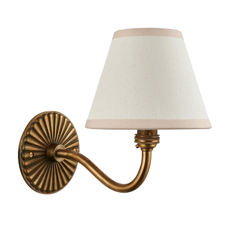 115313 Dahlia Curve &amp; Ivy 16cm Wall Light Brass White