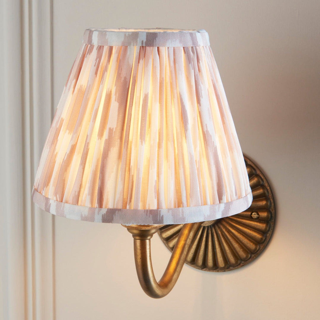 115314 Dahlia Curve &amp; Ikat 16cm Wall Light Brass