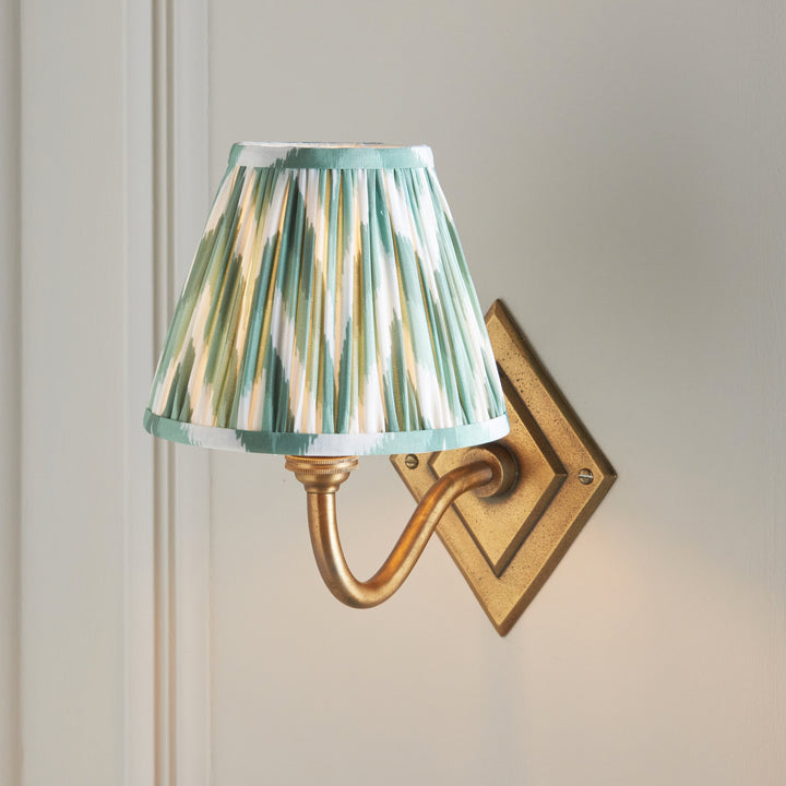 115400 Diamond Curve &amp; Zigzag 16cm Wall Light Brass Green