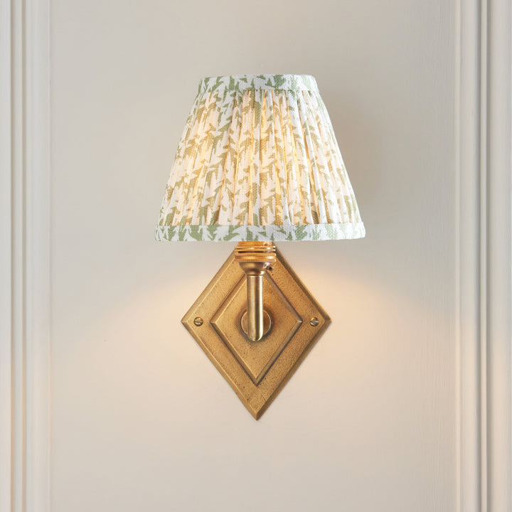 115411 Diamond Angle &amp; Leaf 16cm Wall Light Brass Green