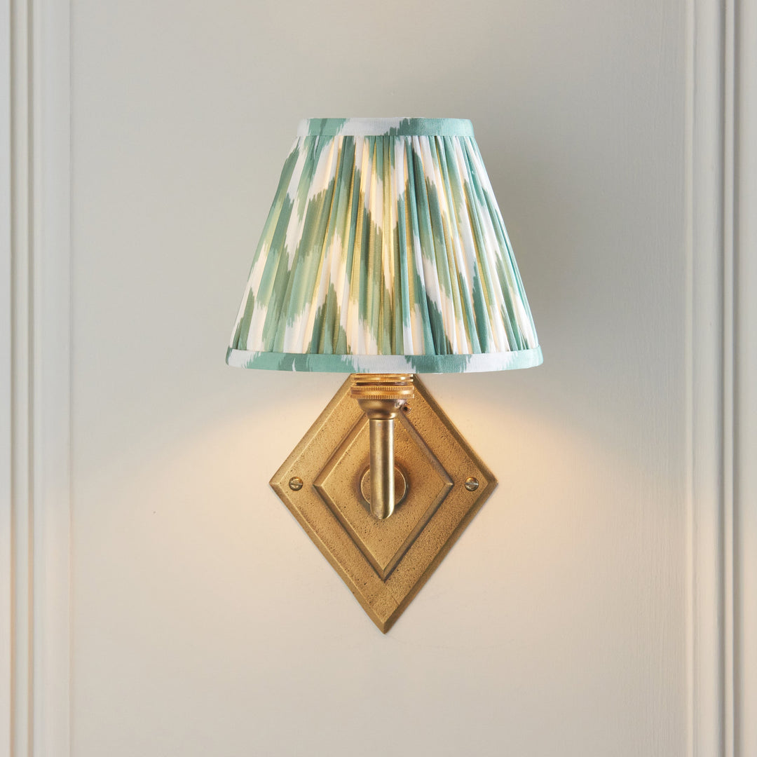 115416 Diamond Angle &amp; Zigzag 16cm Wall Light Brass Green