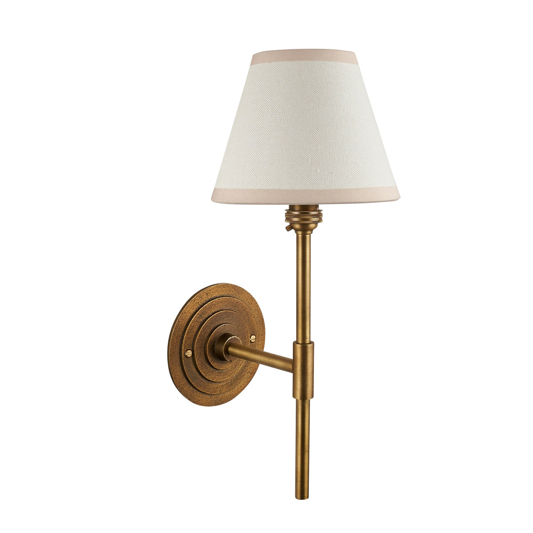 115437 Halo Tall &amp; Ivy 16cm Wall Light Brass White