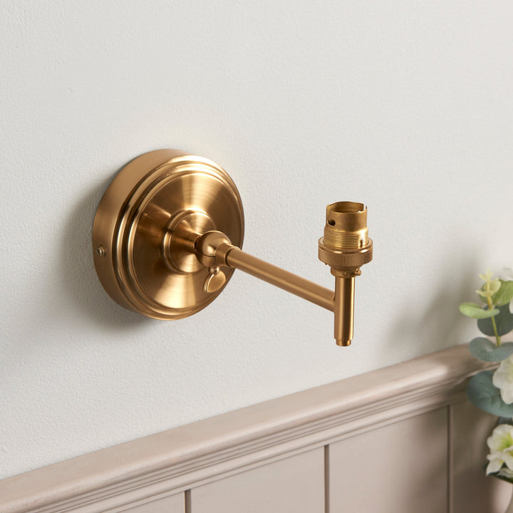 115803 Step Fold &amp; Ivy 16cm Wall Light Brass White