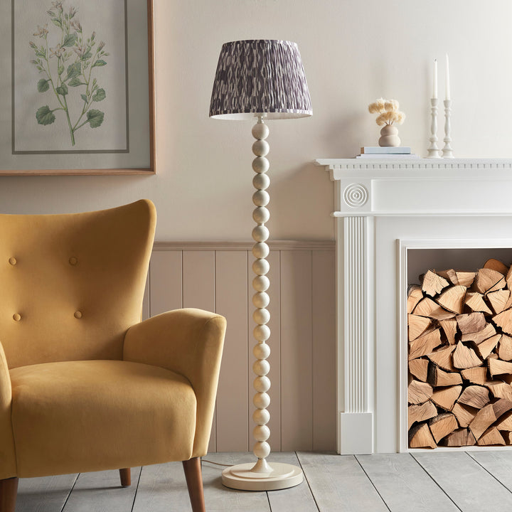 116177 Higgledy &amp; Ikat 35cm Floor Lamp White Grey