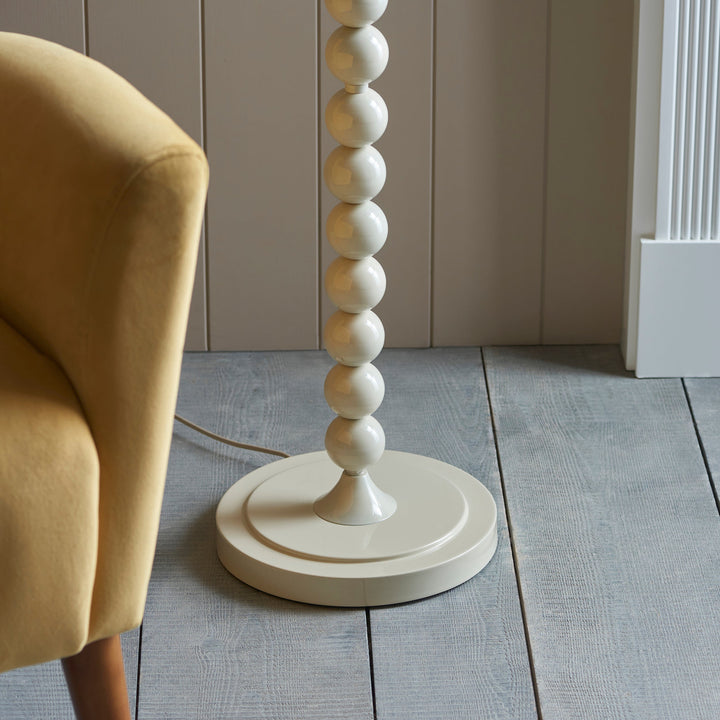 116177 Higgledy &amp; Ikat 35cm Floor Lamp White Grey
