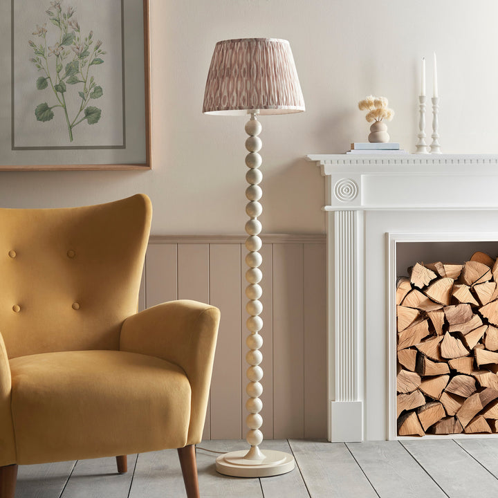 116179 Higgledy &amp; Ikat 35cm Floor Lamp White