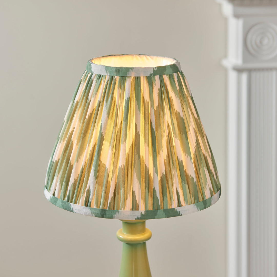 116337 Myrtle &amp; Zigzag 25cm Table Lamp Green