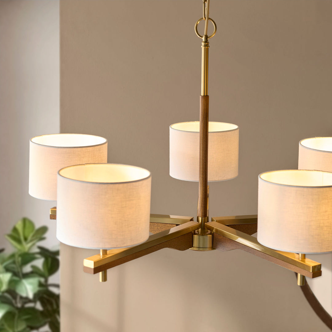 116994 Heathcliff 5 Light Pendant Brass Wood