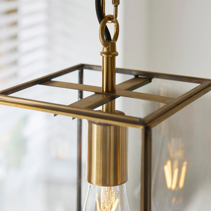 119142 Hammond Pendant Brass