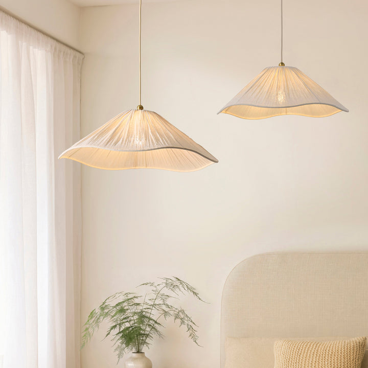 120005 Isabella Pendant Brass White