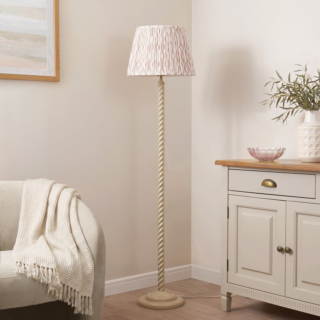 125407 Twist &amp; Ikat 40cm Floor Lamp White