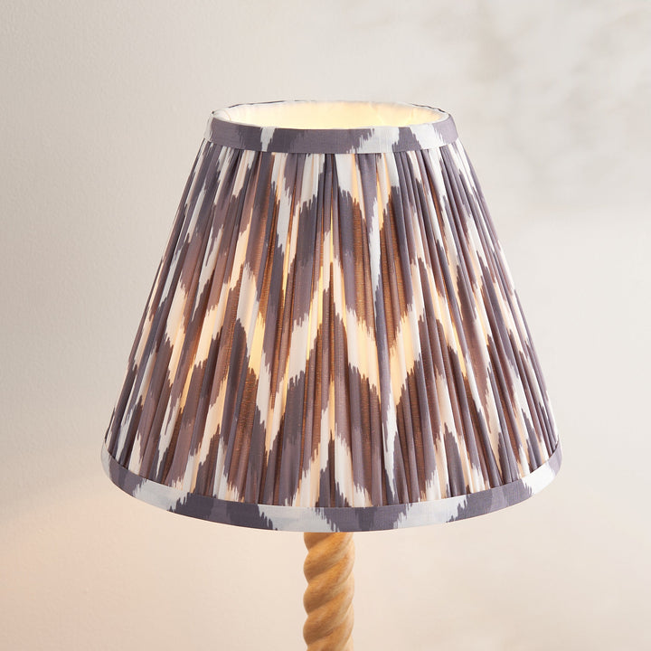 125408 Twist &amp; Zigzag 25cm Table Lamp Wood Grey