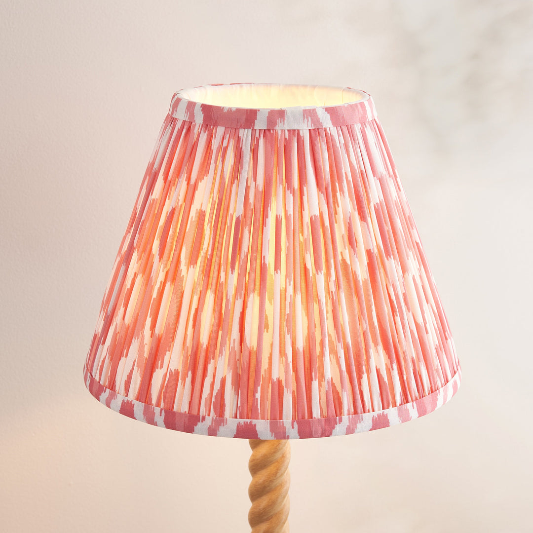 125409 Twist &amp; Ikat 25cm Table Lamp Wood Pink