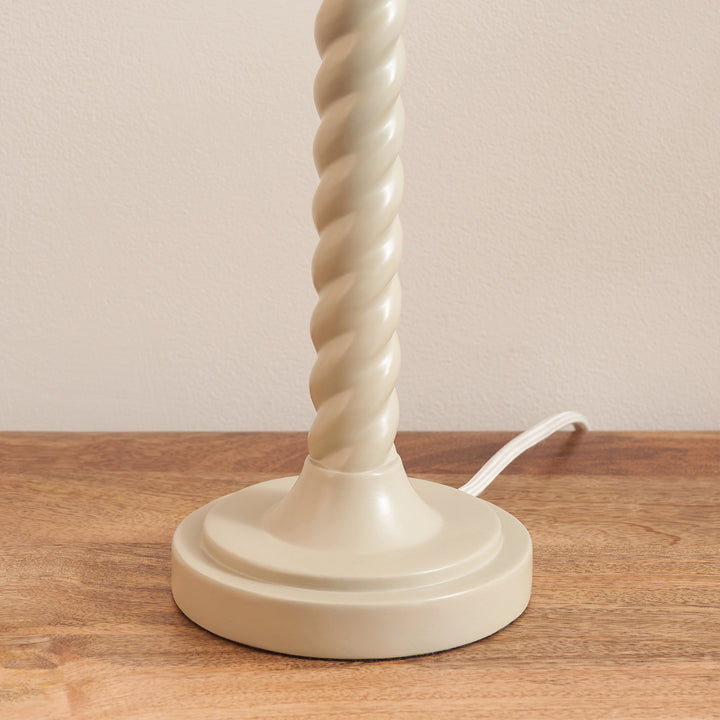 125413 Twist &amp; Ikat 25cm Table Lamp White Blue