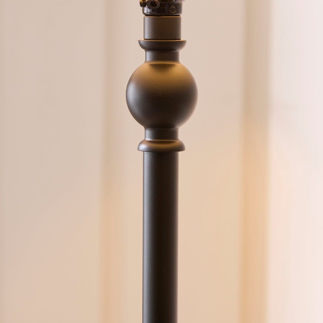 125453 Jericho Floor Lamp Black
